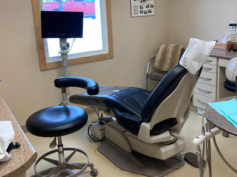 dentist chair along with dental euipment of dental clinic